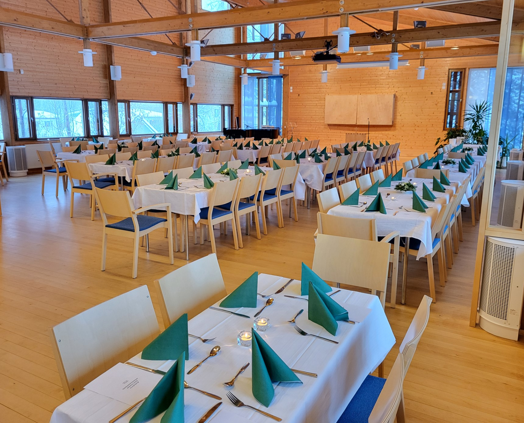 Seurakuntakeskus Sallila .